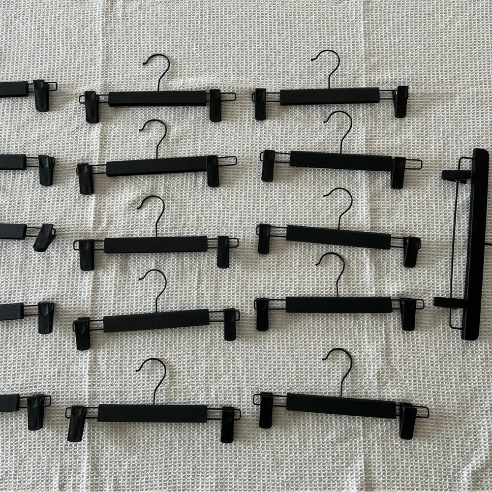Black Plastic & Metal Pants Hangers for Skirts Trousers Swivel Hook - Set of 22
